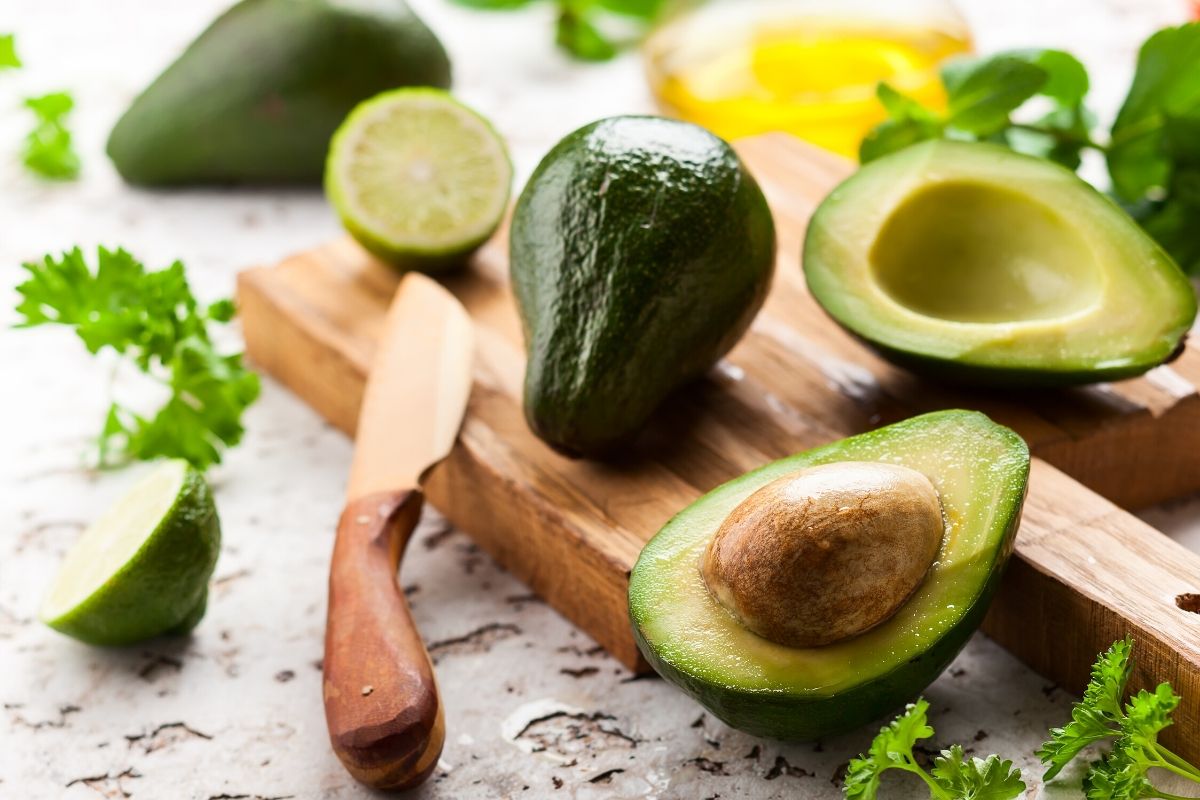 Ingredient Spotlight: Avocado - Inside & Out! JUARA Skincare