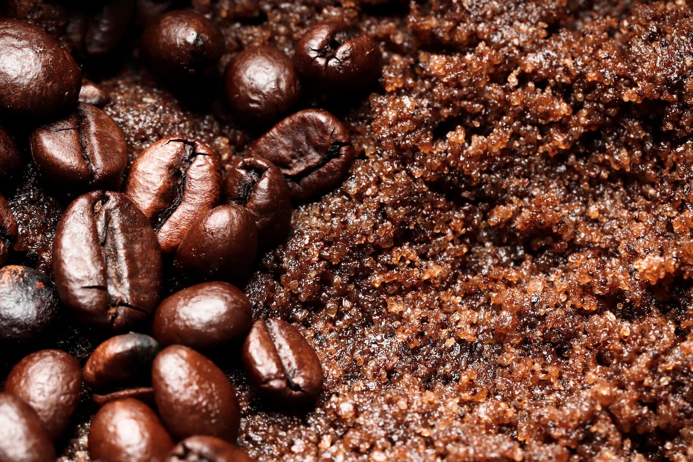 How To Reuse Coffee Grounds For Skin