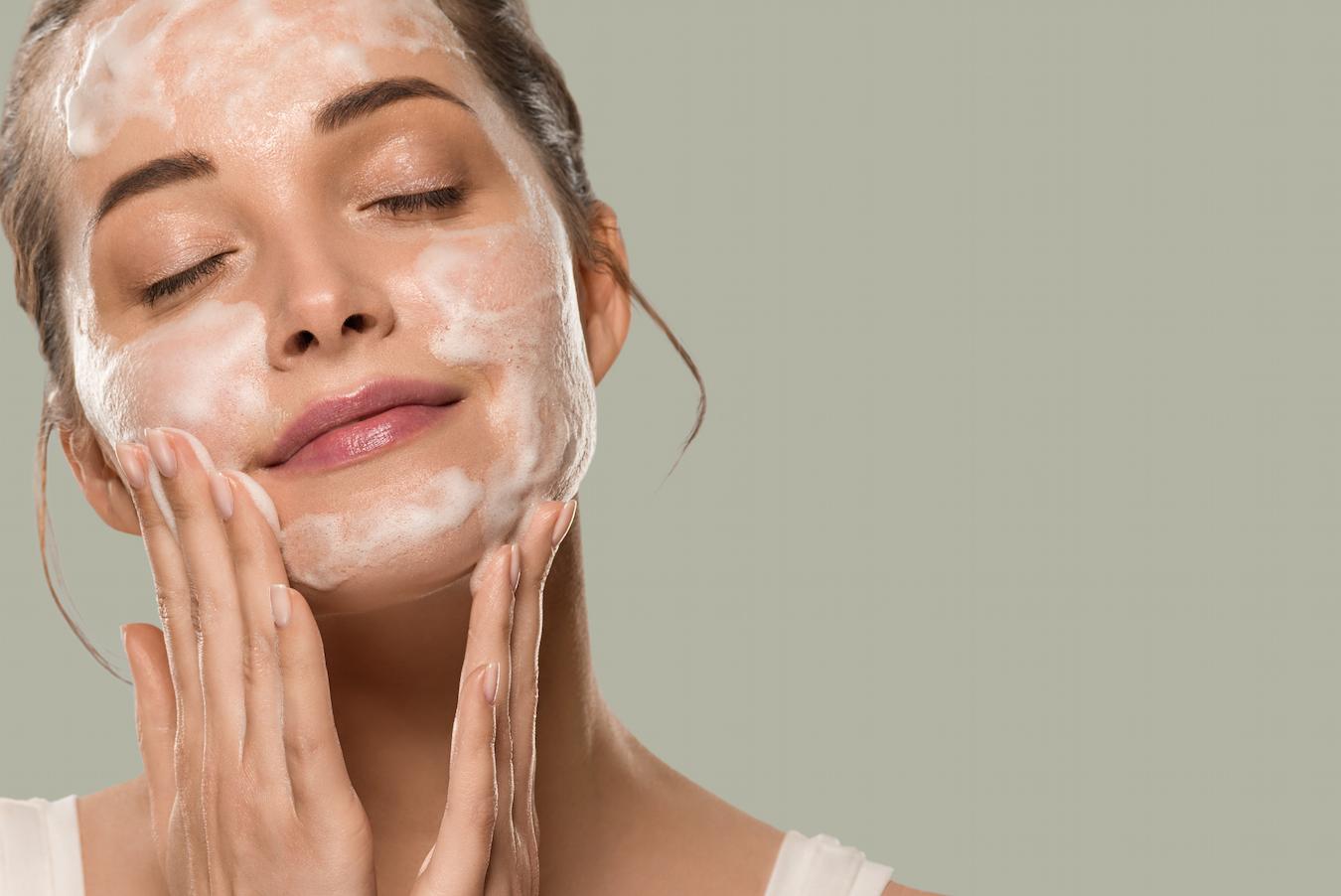 7 Best Cleansers To Tackle Combination Skin JUARA Skincare