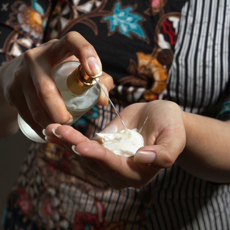 Kartini Oil Candlenut Creme Duo